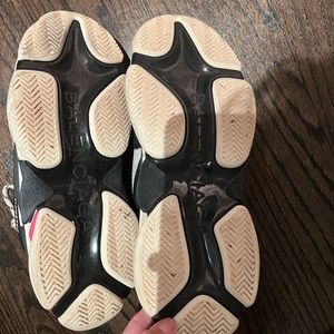 Balenciga sneakers size 41.
